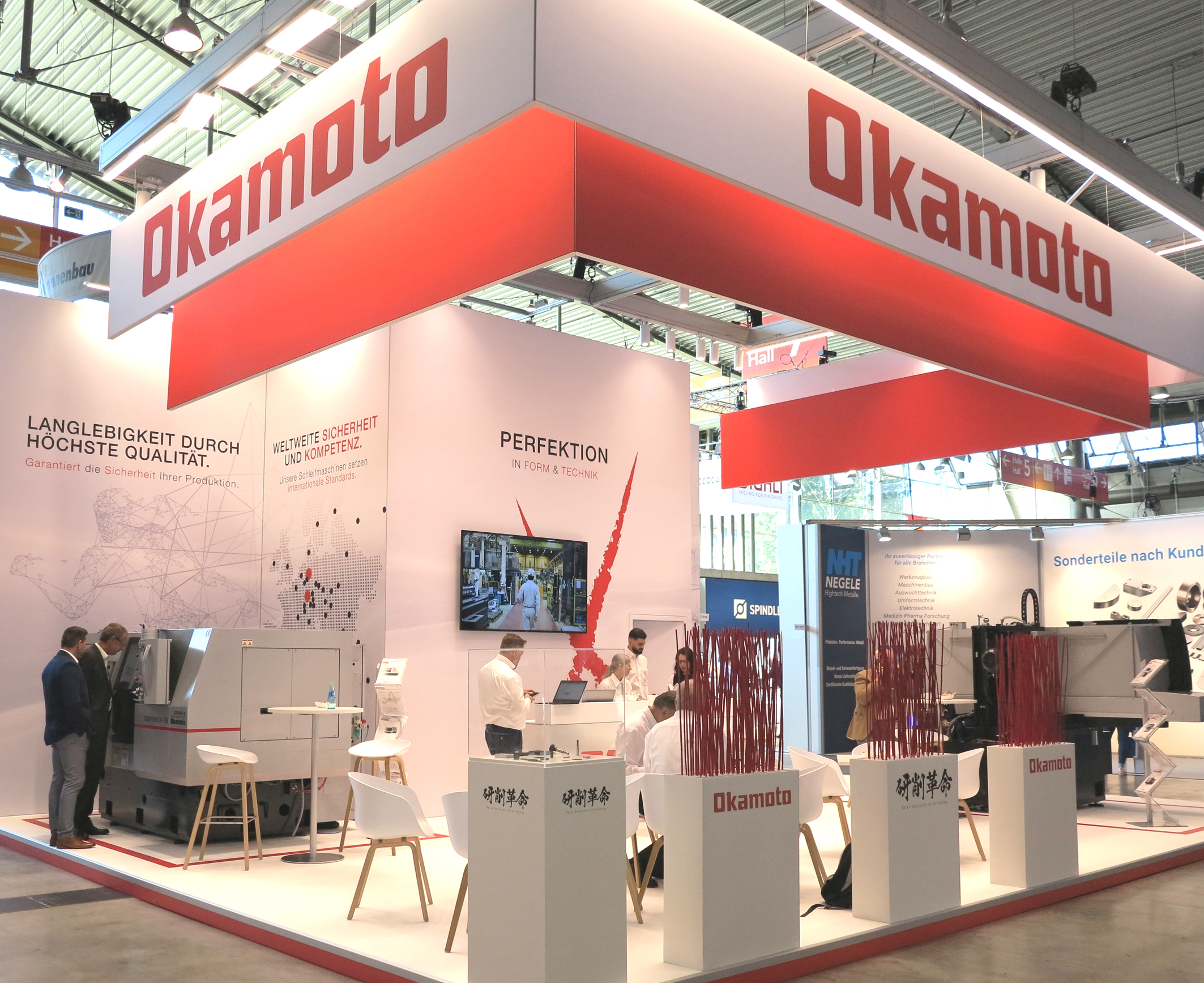 Okamoto Schleiftechnologie auf der AMB 2024